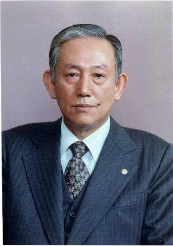 1) 최형섭.jpg 이미지입니다.