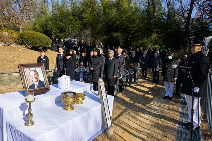 8. [행사] 故 박상대 유공자 안장식 (1).jpg 이미지입니다.